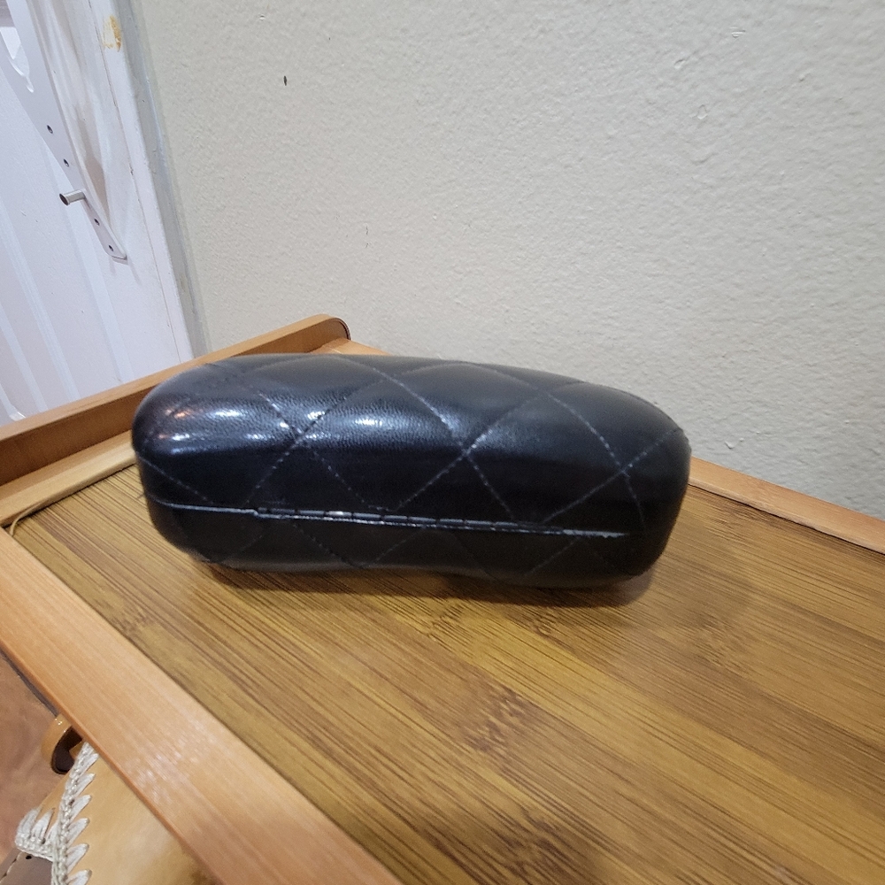 100% Authentic Chanel Quilted Black Eyeglass Case with Cleaning Cloth - Picture 3 of 6